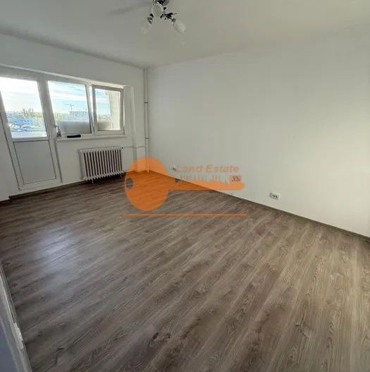 4 camere - Rahova - 1979 - Poză 4