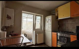 Apartament 2 camere lipovei cu 2 balcoane si centrala - Poză 2