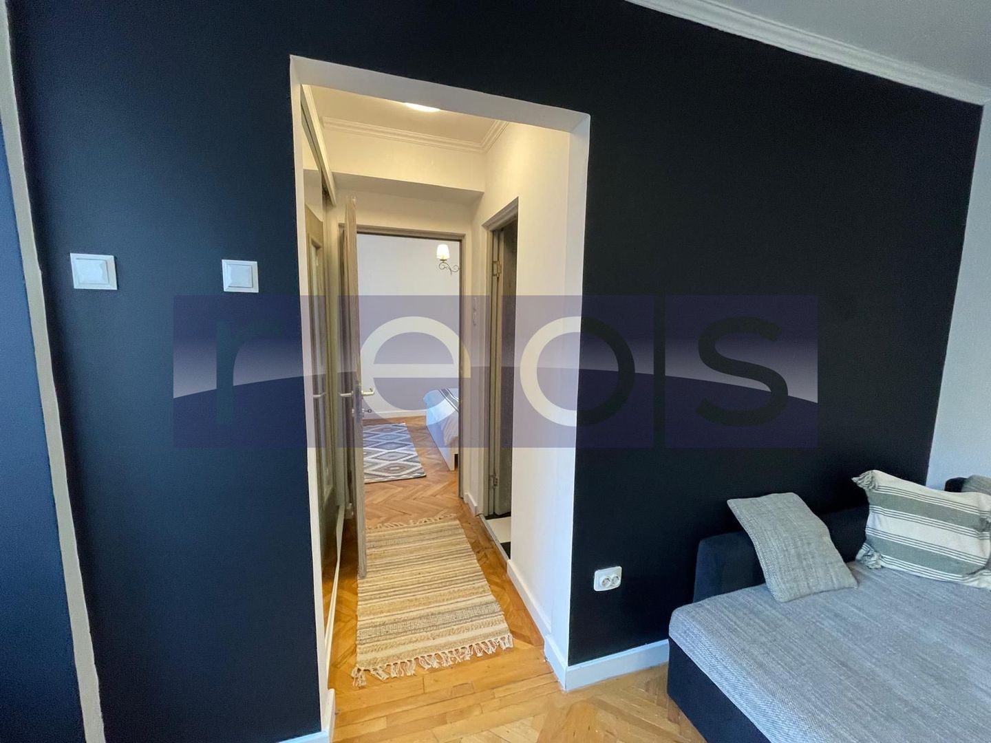 VANZARE APARTAMENT 2 CAMERE METROU PIATA ROMANA ULTRACENTRAL 40MP INVESTITIE - Poză 5