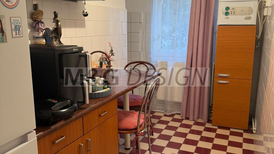 Apart 1 camera decomandat Bucovina cu centrala - Poză 3