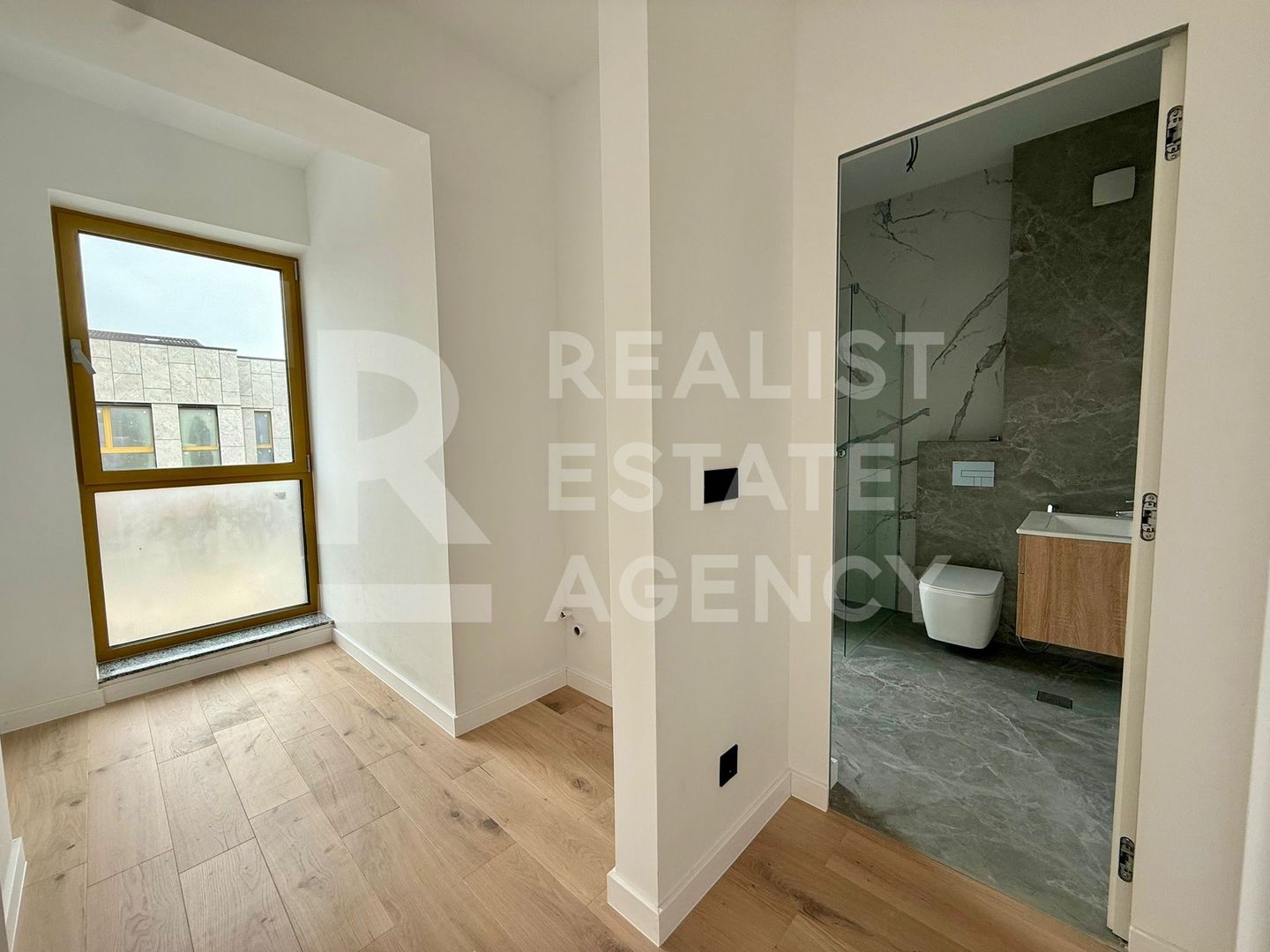 Vilă sustenabilă - panouri fotovoltaice, pompe de căldură, Pipera - Poză 12