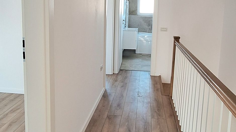 DUPLEX FINALIZAT - finisat la cheie - Poză 10