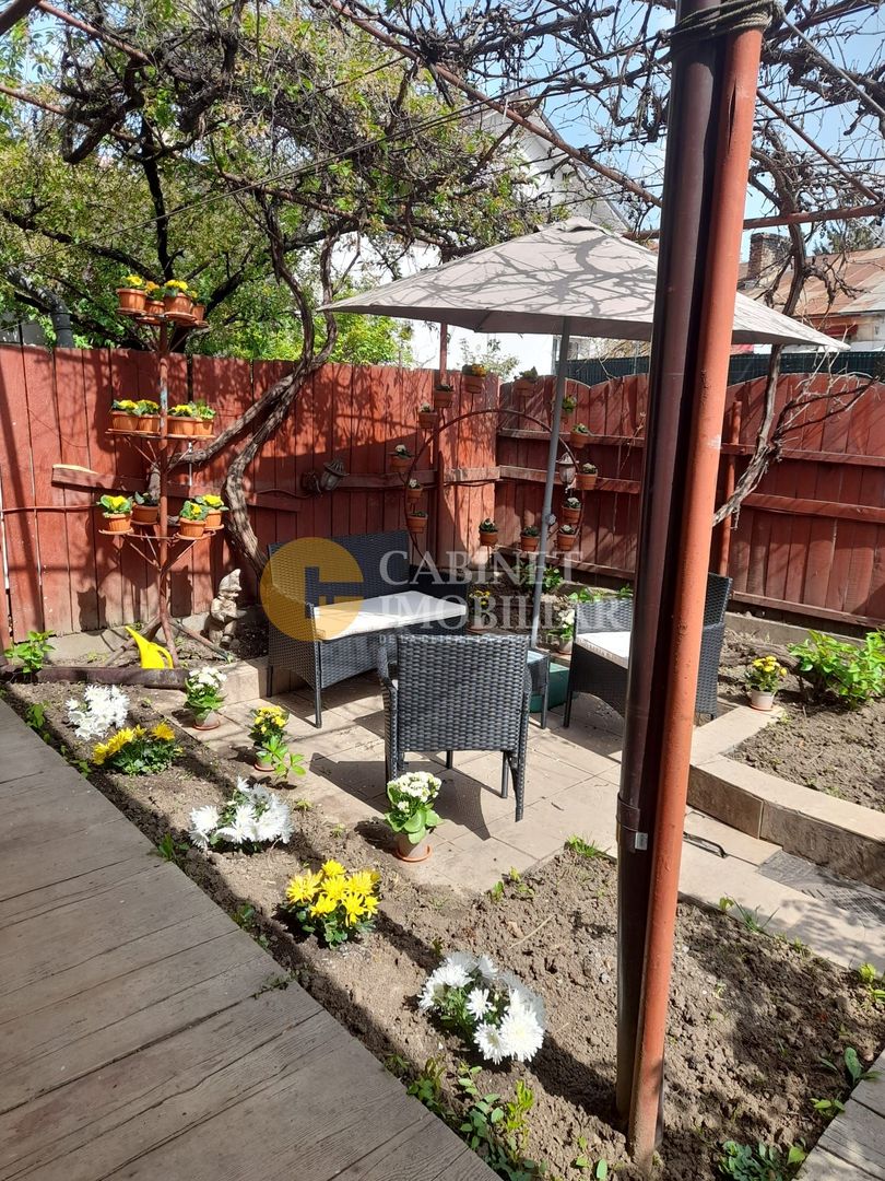 Casa renovata zona Centrala Iasi - manastirea Trei Ierarhi - Poză 2