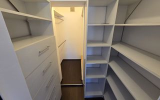 Apartament cu 3 Camere, Scară Interioară, Zona Centru - Poză 6