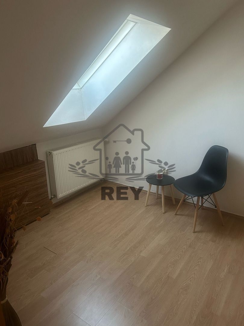 Apartament 2 dormitoare mansarda Mihai Viteazul - Poză 6