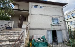 Vila de vânzare în Dumbrava