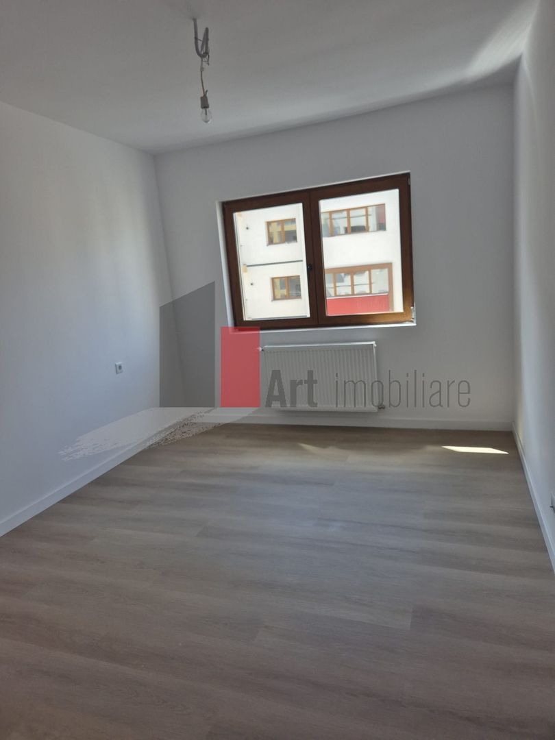 Apartament 2 camere in Cartier Solar - Poză 4