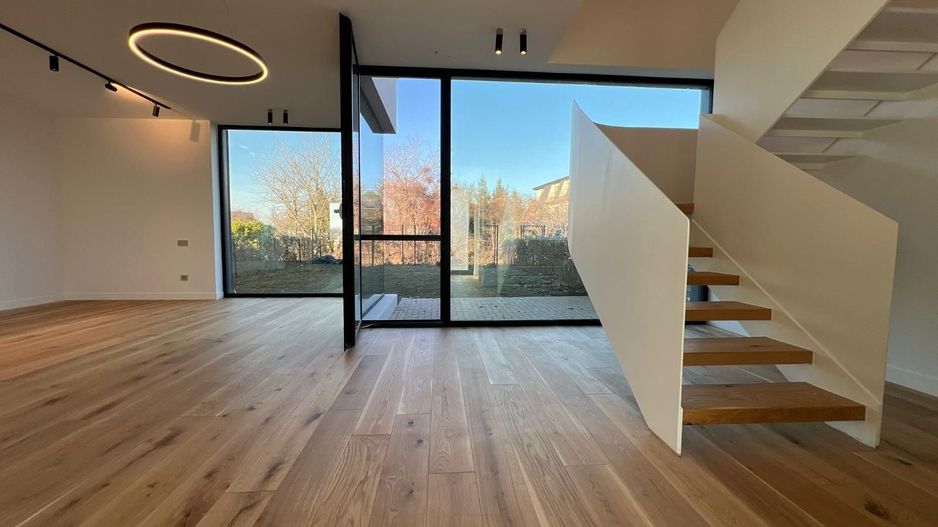 Vila tip UV08 Amber Forest - 3 dormitoare - Poză 1