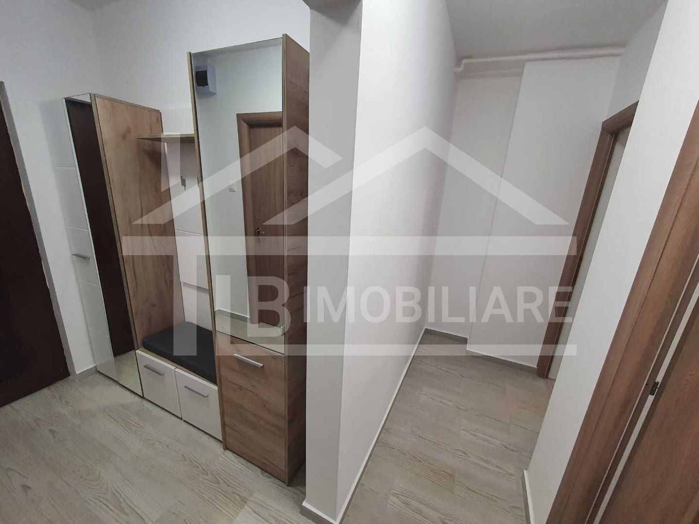 Apartament cu 2, 52mp, Zona EON - Poză 5