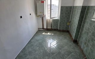 Apartament 3 camere, 71 mp, etaj 10, Dacia, bloc 1983, cu boxă - Poză 2