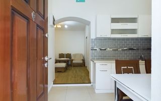 Casă cu 4 camere, renovată, în zona Gării de Nord - Poză 2