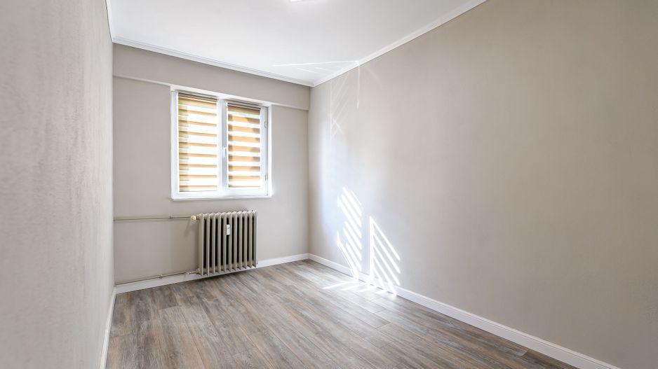 Apartament 3 camere renovat - zona Banu Mărăcine - Poză 6