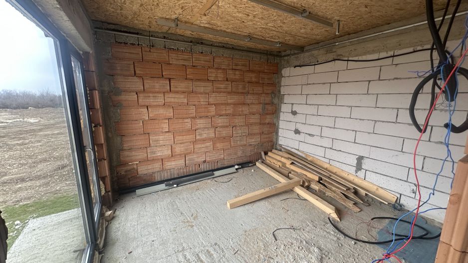 STEFANESTII DE JOS, CASA P+1E, TEREN 242 MP! - Poză 18