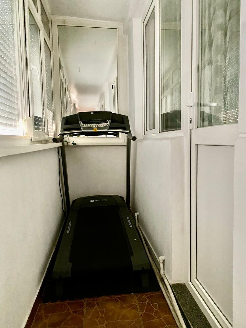 Griviței 2 cam circular, 5/7, mobilat, utilat, centrala proprie - Poză 14