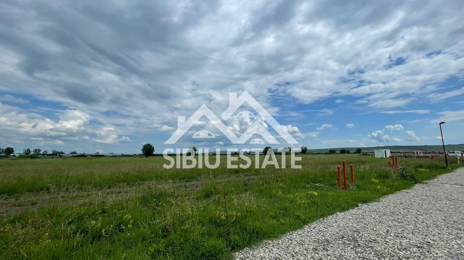 Casă Nouă cu 4 Camere, 3 Băi și Curte Generoasă | Comunitate Privată | - Poză 9