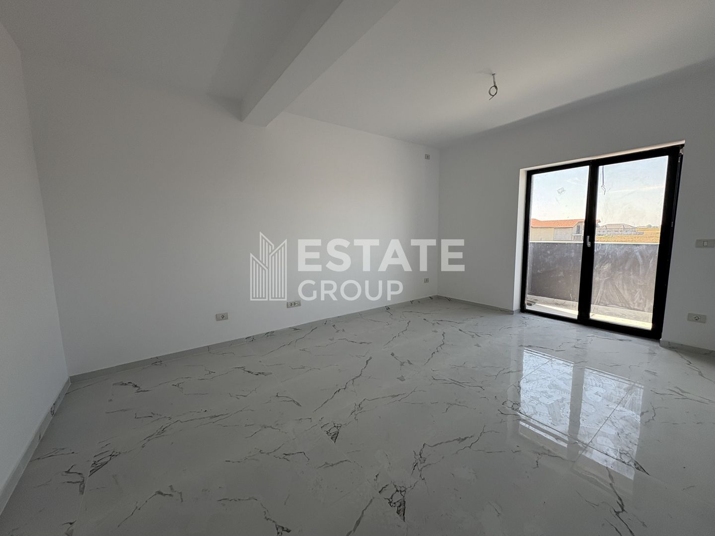 Apartament cu 3 camere in Giroc - Poză 1