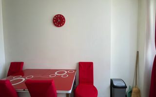 Apartament 3 camere de închiriat | Parter | Zona Closca - Poză 2