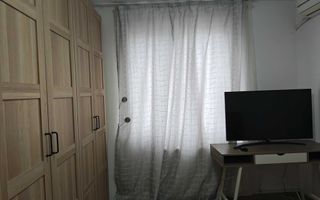 Vânzare apartament 2 camere Titan- aproape Auchan, bloc 1980, boxa - Poză 3