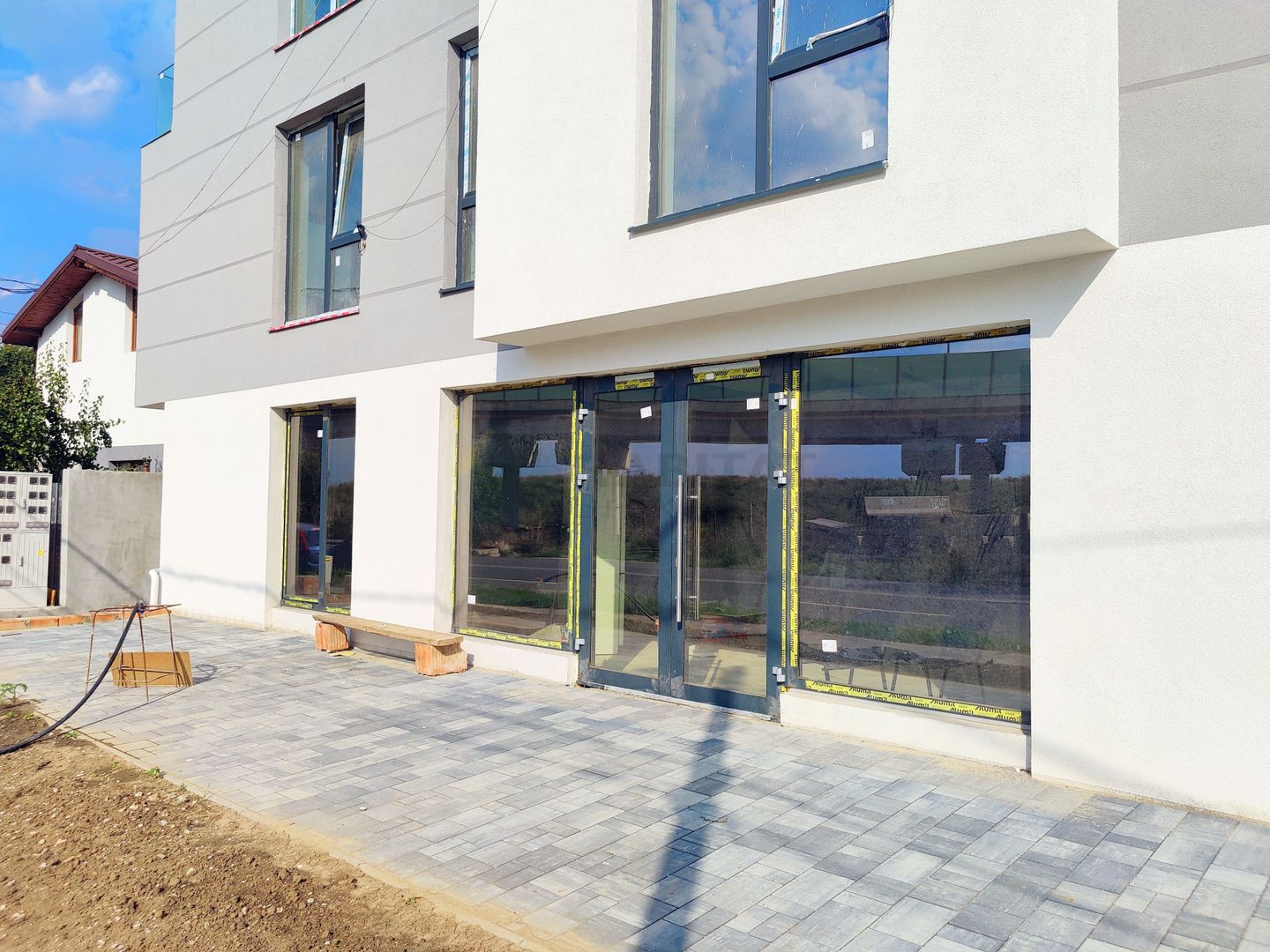 Open Space langa A3, posibilitati multiple - Poză 1