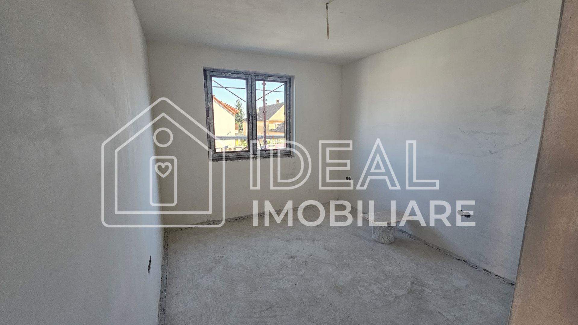 Casa Tip Duplex cu 5 camere si gradina generoasa, in Sura Mica - Poză 11