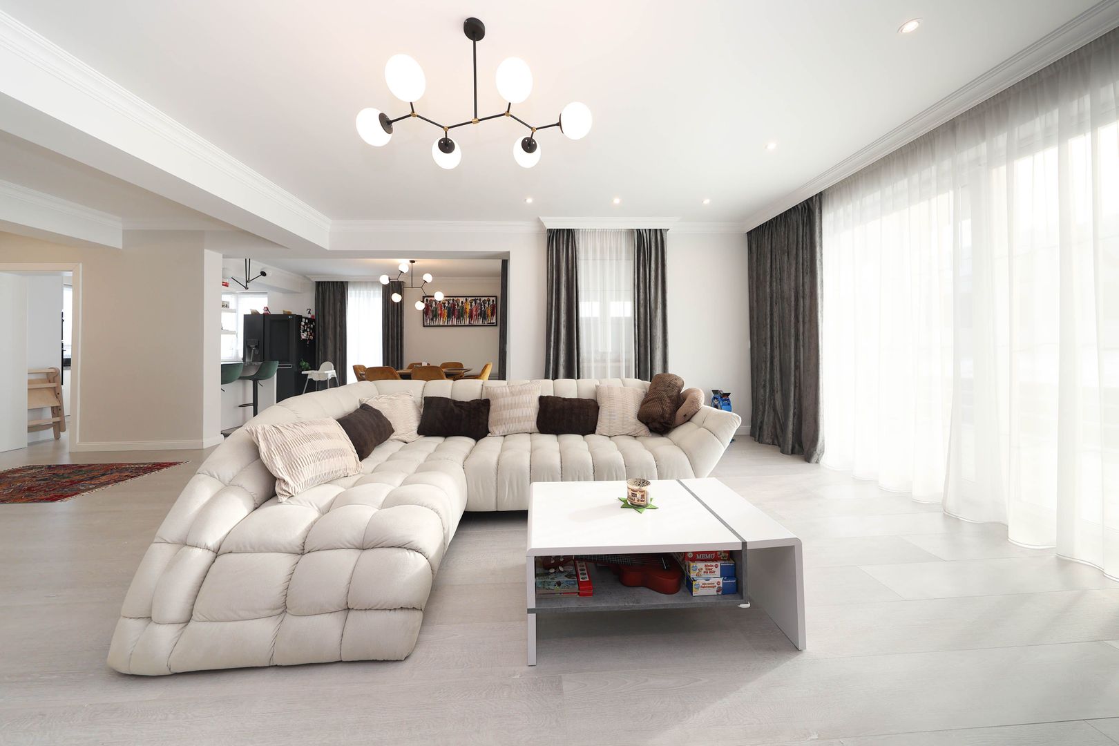 Casă ideală pentru familie în Brașov, Bunloc – spațioasă, luminoasă, priveliște - Poză 17