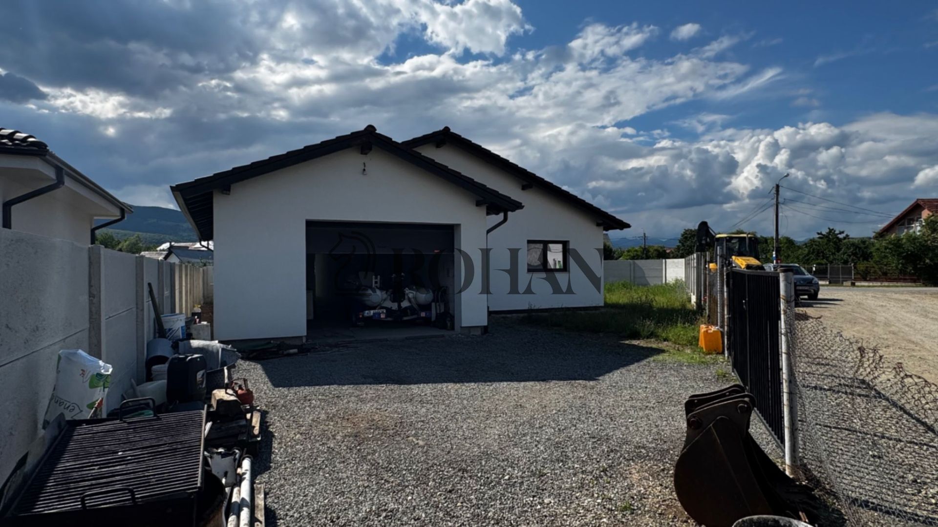 Casă individuală Micești , 3 camere, 454 mp teren, finisaje premium - Poză 2