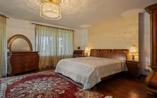 VILA ELEGANTA 5 CAMERE CU CURTE SI TERASA || EROU IANCU NICOLAE- PIPERA - Poză 16