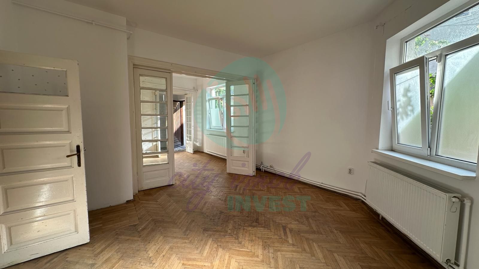 3 camere la vila in zona Calea Calarasilor - Poză 12