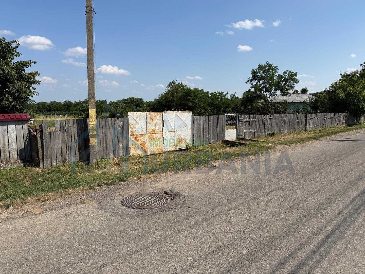 Teren intravilan 2735 mp, Bosteni Pascani, deschidere 32 m - Poză 5