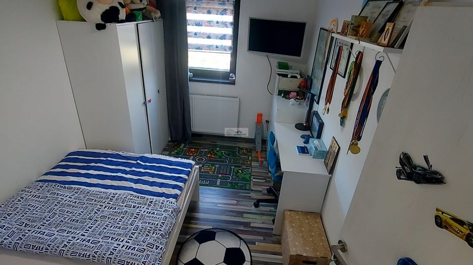 Casa   P+M /Golesti/Vrancea/170.000 neg/teren 1069mp - Poză 9