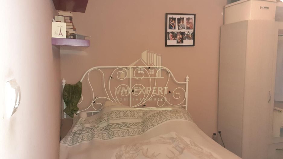 APARTAMENT 4 CAMERE PARTER GRUI - Poză 7