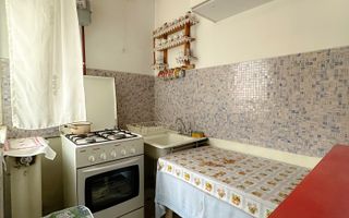 Garsonieră de vânzare în Bd. Victoriei cu vedere spre Tampa - Poză 3