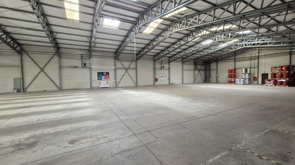 Hala 1040 mp + Spatiu de birouri 400 mp - Militari - Poză 4