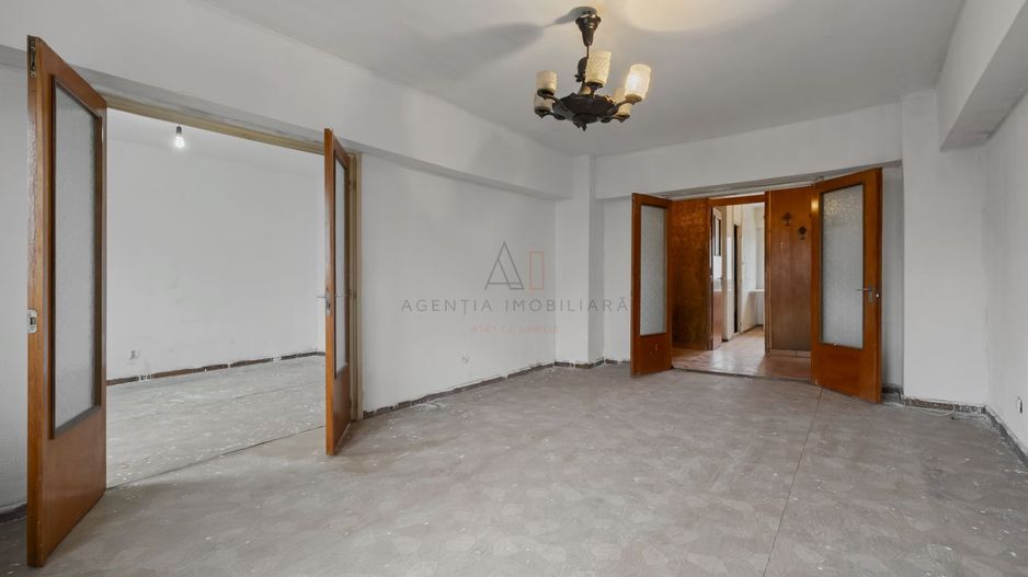 4 Camere 3/9 Panduri | COMISION 0 - Poză 4
