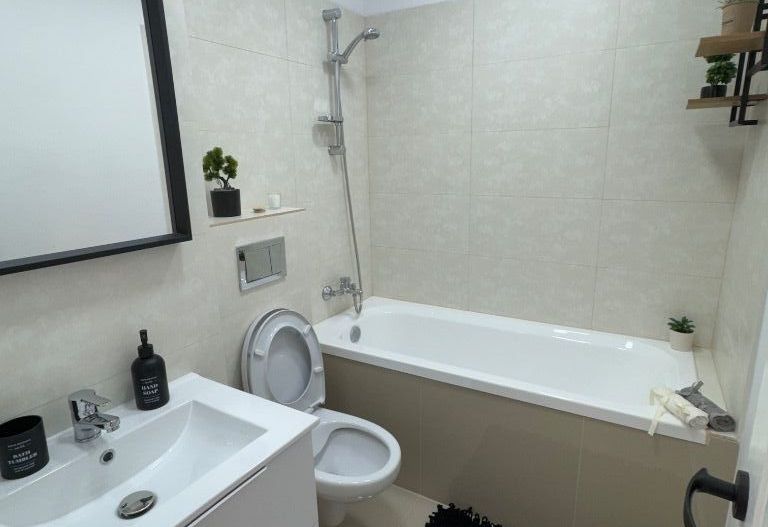 Garsonieră de  inchiriat - Drumul Taberei | Metrou - Poză 3