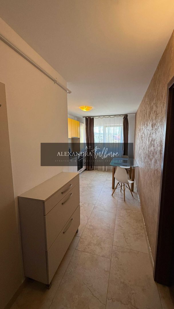 Apartament 2 camere decomandate, balcon, etaj intermediar, parcare - Poză 4