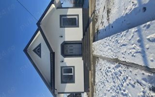 Casă de vânzare in comuna Voinești - Poză 1