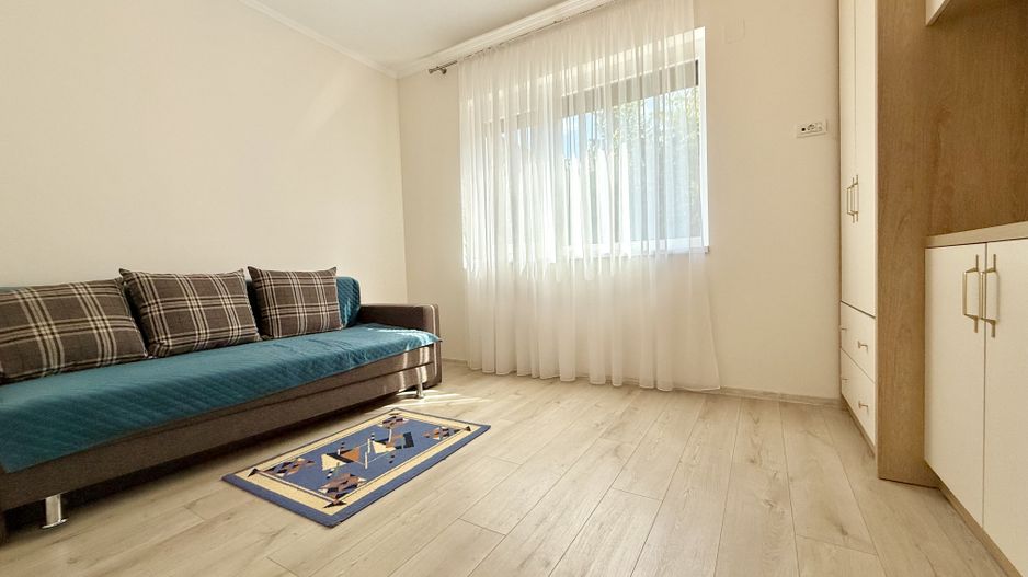 De închiriat apartament 3 camere cu gradină în Dumbrăvița - Poză 12