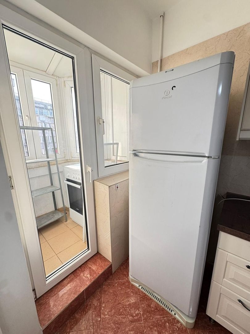 Vanzare 2 Camere Octavian Goga, Bloc Monolit 1996, la 6 minute de Mag Unirea - Poză 7