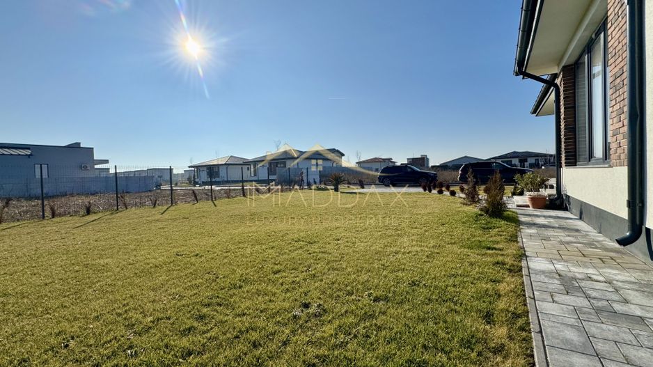 Vila cu 4 camere *500mp de teren* // Corbeanca - Poză 40