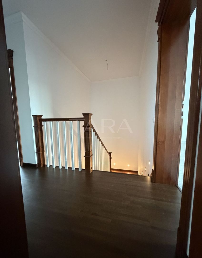 Casă tip duplex, modernizată integral, în zona Terra – Florești. - Poză 7