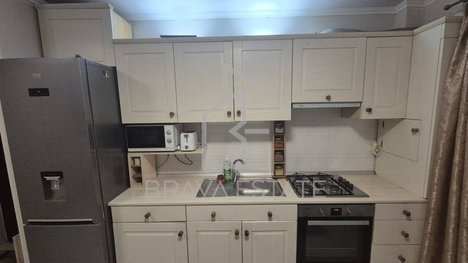 Apartament 2 camere, balcon, parcare , zona Floresti - Poză 7