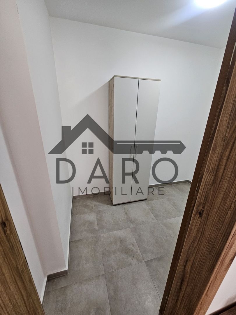 Proprietar Inchiriez apartament doua camere Maurer - Poză 3