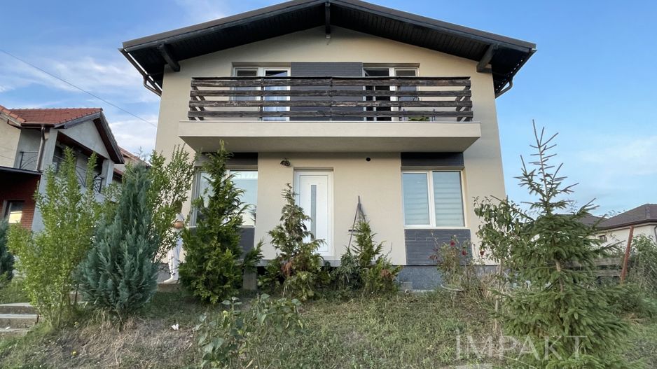 Casa unifamiliala de vanzare cu teren generos in Chinteni! - Poză 2