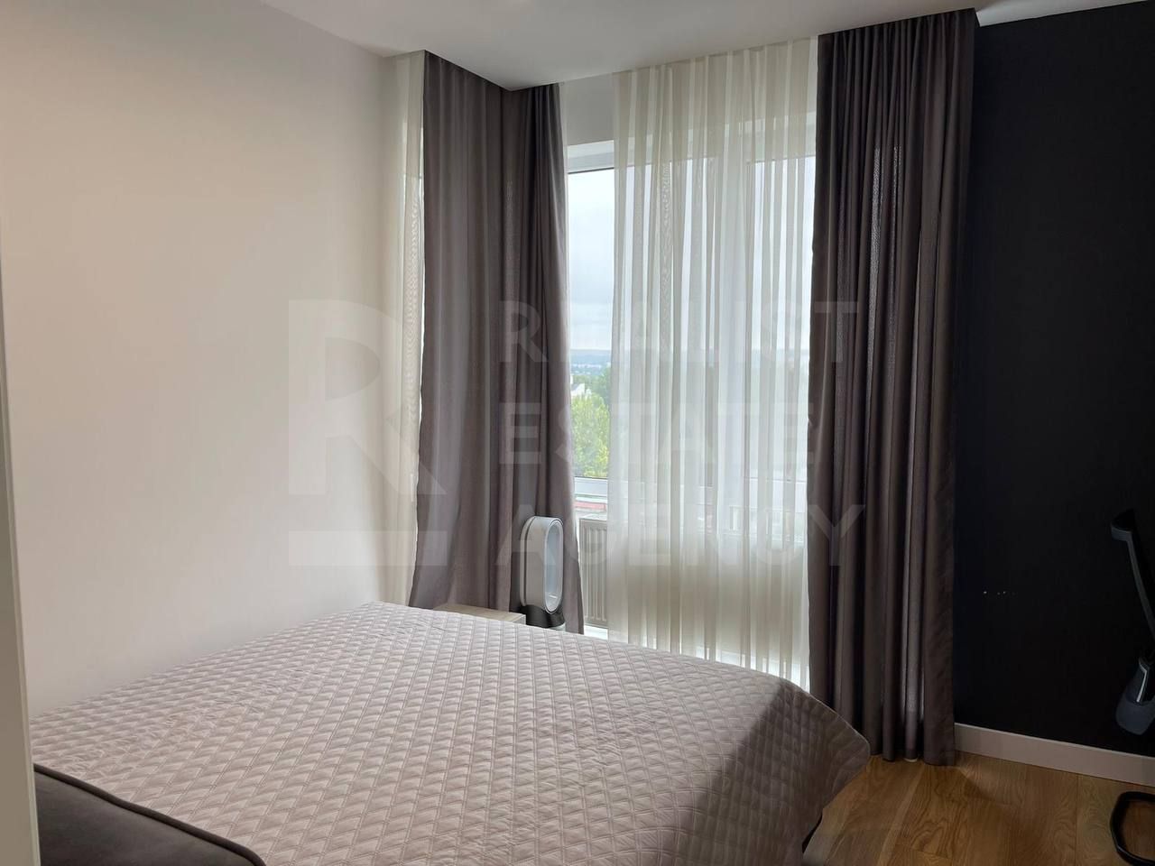 Chirie, apartament 2 camere 80 mp , bd. Decebal, Botanica - Poză 7