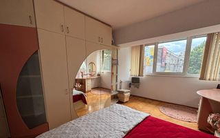 Apartament cu 4 camere in Manastur - Poză 12