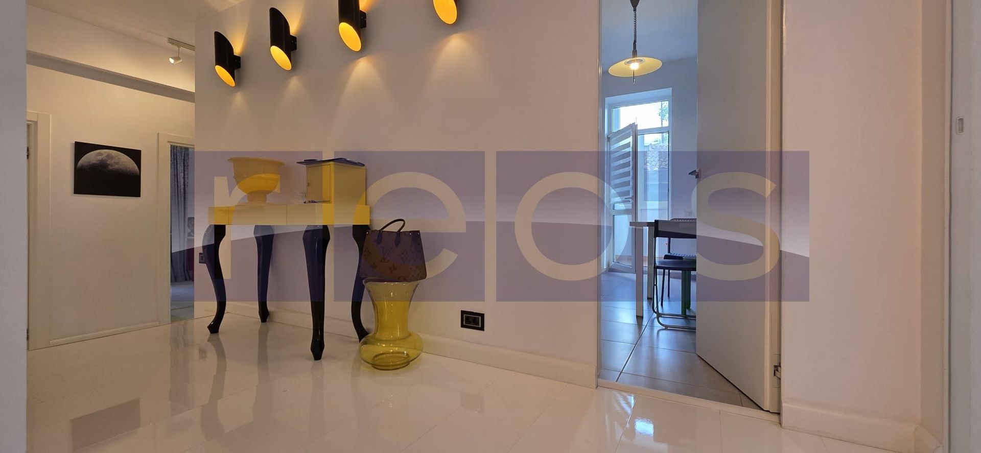 VANZARE 4 CAMERE DECOMANDAT  PRIMAVERII - PARCARE - Poză 14
