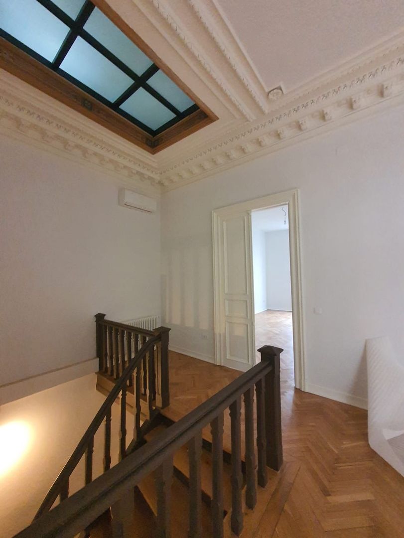 VILA SUPERBA UNIVERSIATE - Poză 5