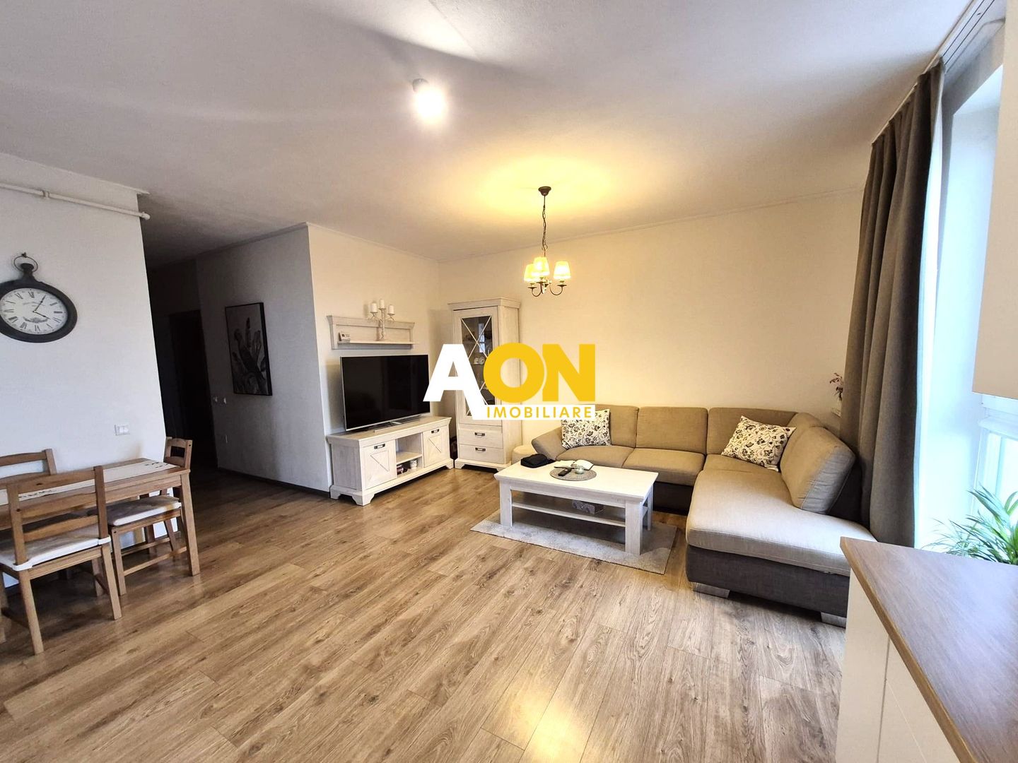 Apartament 2 Camere, Decomandat, 64 mp, Etaj 5, Zona Centru Sud - Poză 2