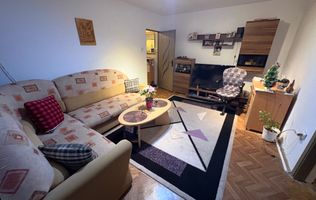 Apartament cu 3 camere in zona Soarelui